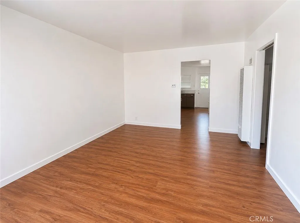 2 bed, 900 sqft, $2,450 — Photo 4