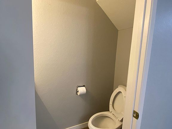 4th image of 12703 48th Ave NE APT 2