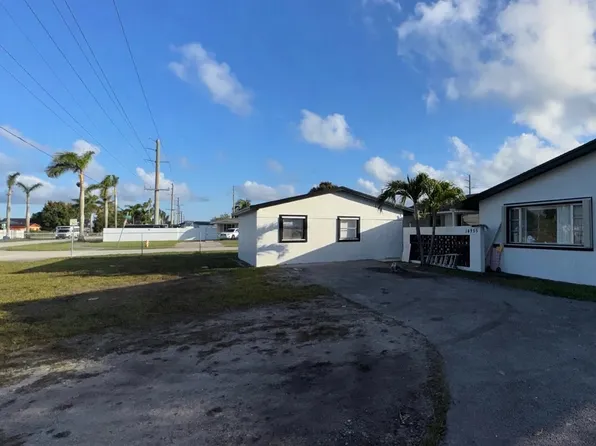 14955 SW 107th Ave, Miami, FL