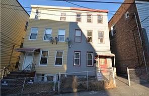 1st image of 135 Oliver Ave
