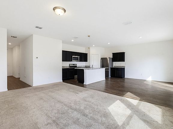 4th image of 5406 Rue Girard