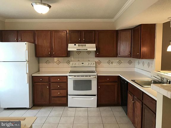4th image of 15170 Wentwood Ln