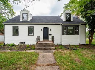 1122 Lower Ferry Rd, Ewing, NJ 08618