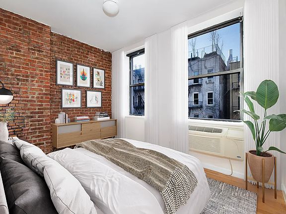 3rd image of 418 W 49th St #4F