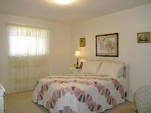 4th image of 2705 Capistrano Ct S