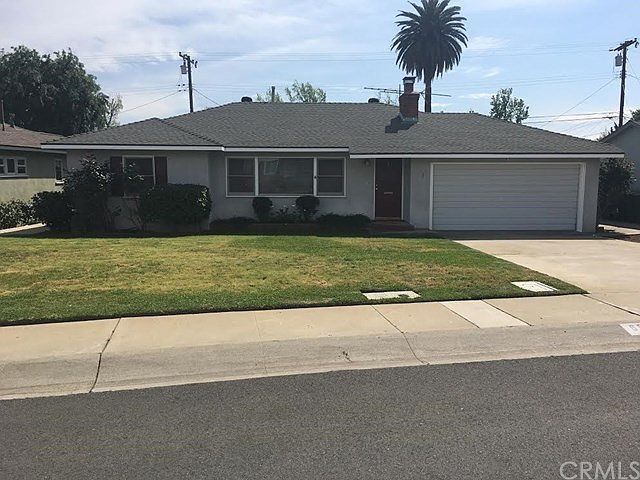 1st image of 651 W Rosewood Ct
