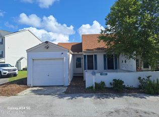 1800 Bay St UNIT 109, Morehead City, NC 28557