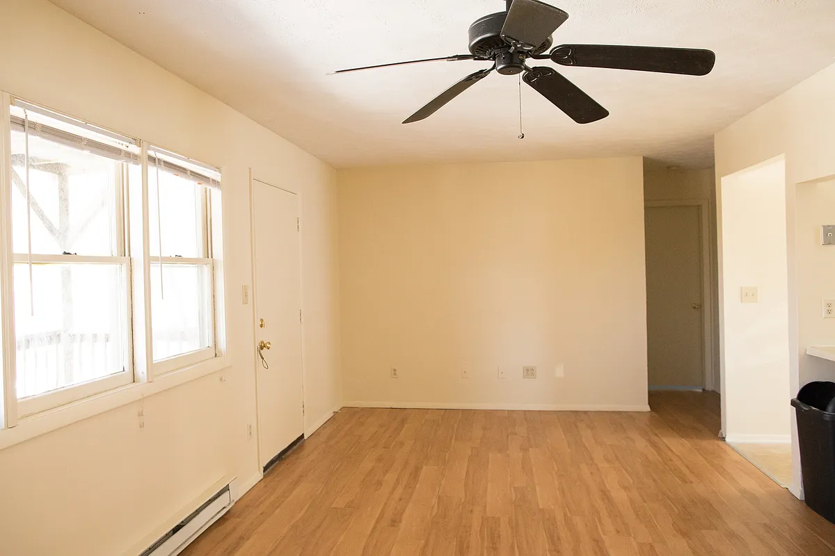 Building Photo - 334 Margo Rd #A