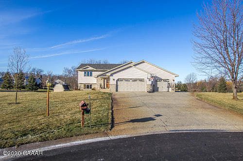 4th image of 820 Latoka View Ct SW