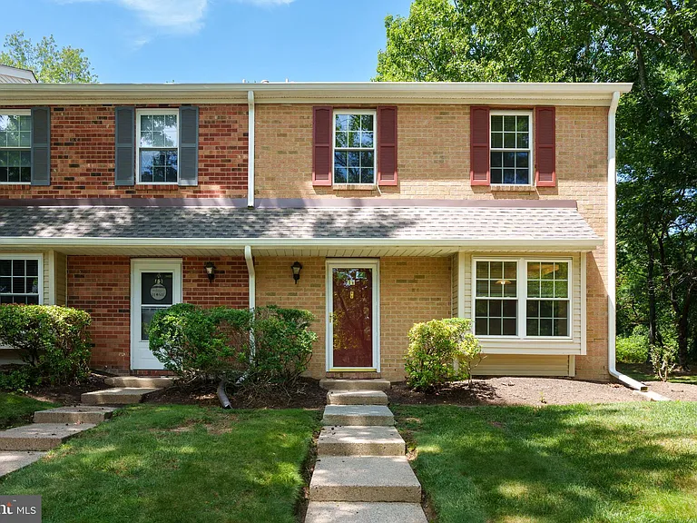 11 Abelia Ct — Photo 25