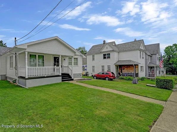 1424 Bulwer St, Scranton, PA 18504