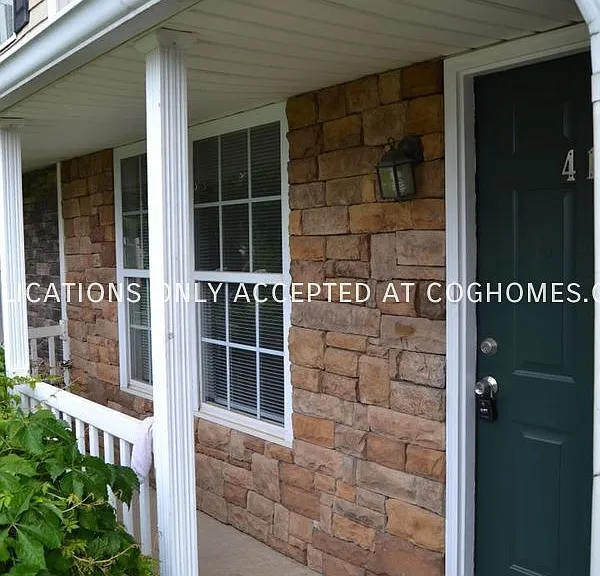 415 White Ingram Pkwy — Photo 3