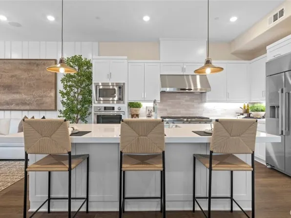 183 Sawbuck, Irvine, CA 92618