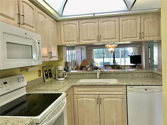 5th image of 914 Wexford Blvd #914