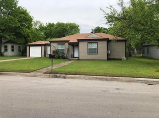 9008 Rowland Dr, White Settlement, TX 76108