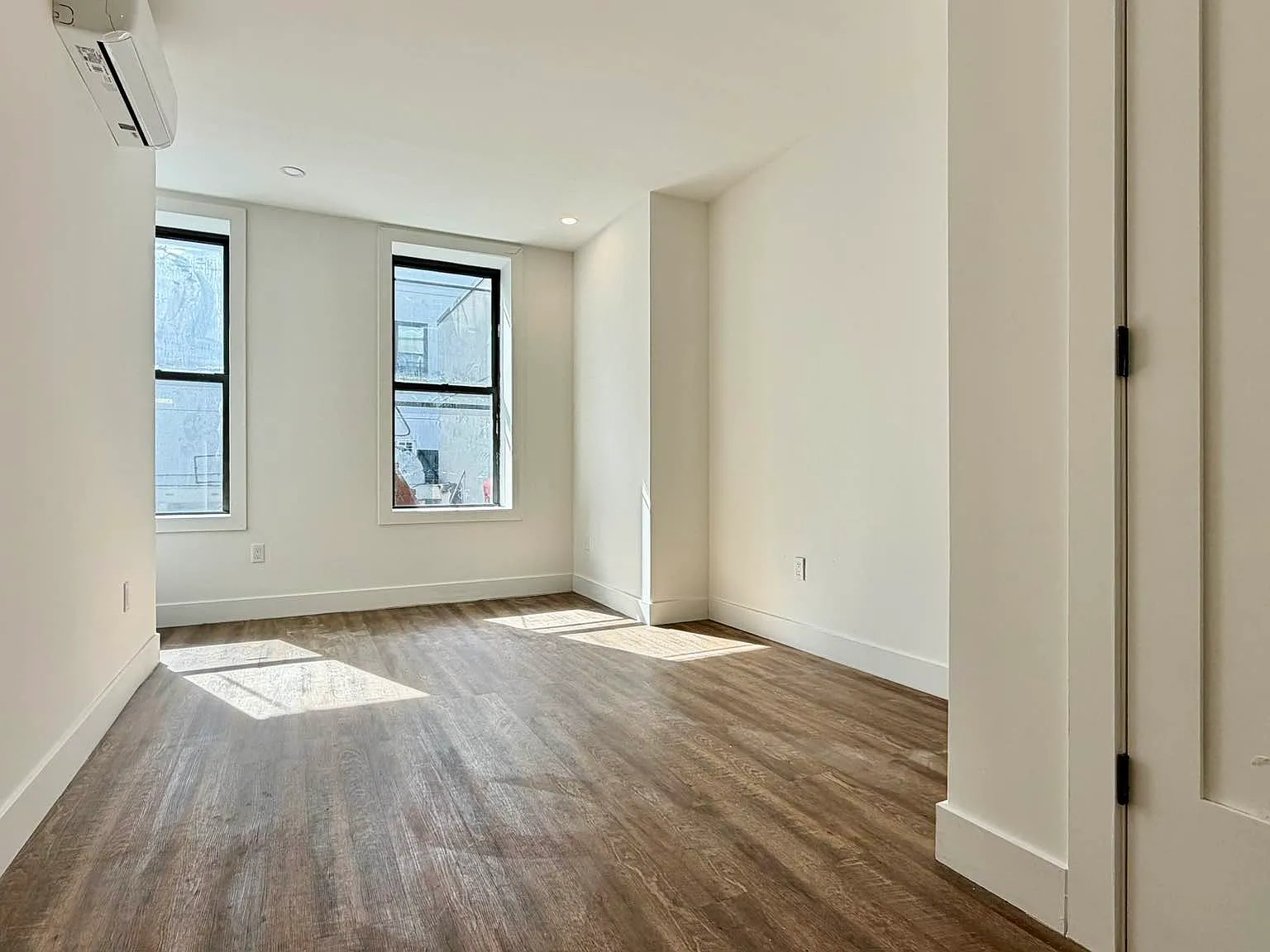 1608 Pitkin Avenue — Photo 4