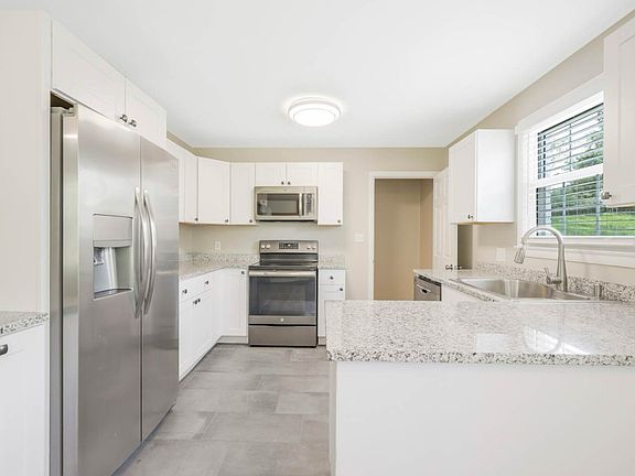 5th image of 1941 Olivia Cir #1