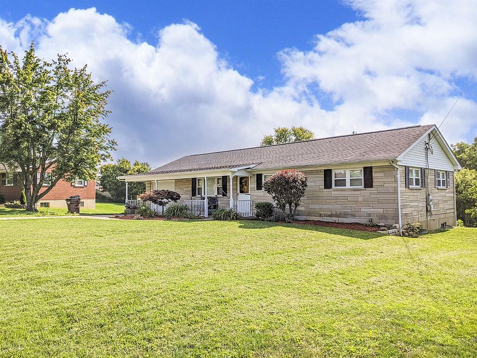 1st image of 303 Hillview Dr Lot 23