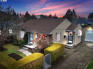 8037 SE Hawthorne Blvd, Portland, OR 97215