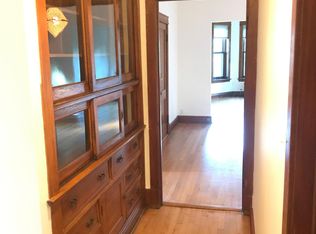 2708 N Whipple St #3, Chicago, IL 60647