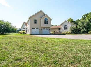 96 Porter Dr, Fulton, NY 13069