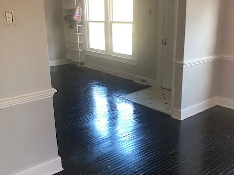 817 N Washington St — Photo 6