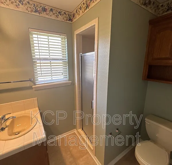 2109 Barrington Dr — Photo 33