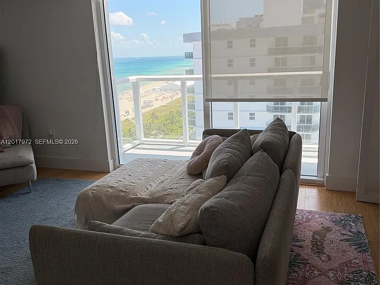 2457 Collins Ave #Penthouse 5 — Photo 7