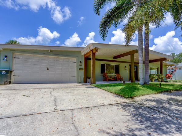 215 Garden Cir