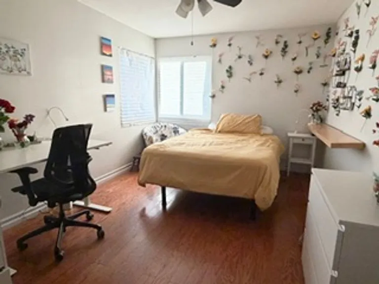 4242 Briggs Ave — Photo 6