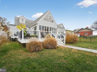 920 Seneca Park Rd, Middle River, MD 21220