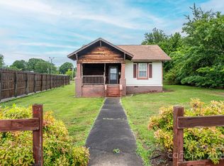 3 Circle Dr, Lincolnton, NC 28092