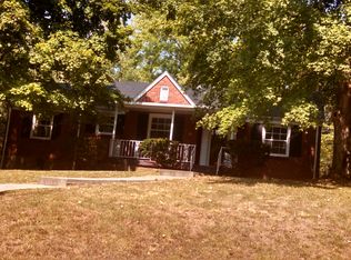 1713 Merritt Dr, Clarksville, TN 37043