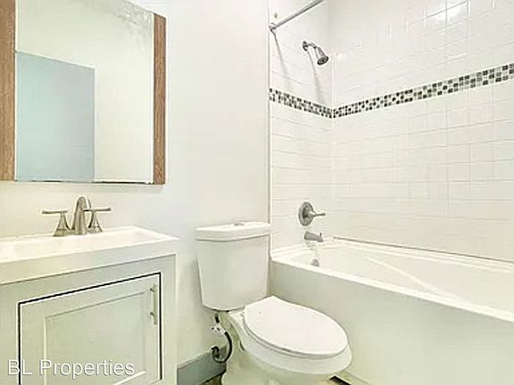 4th image of 8261 NE 3rd Ave #11825228