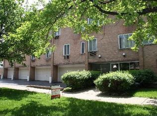 777 Hinman Ave #2A, Evanston, IL 60202