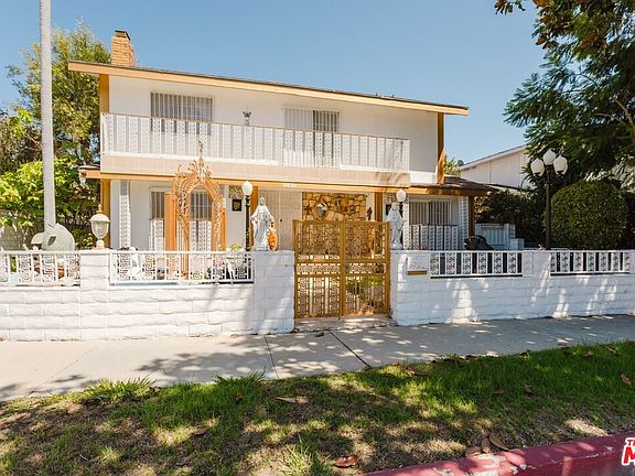 2nd image of 3430 McLaughlin Ave