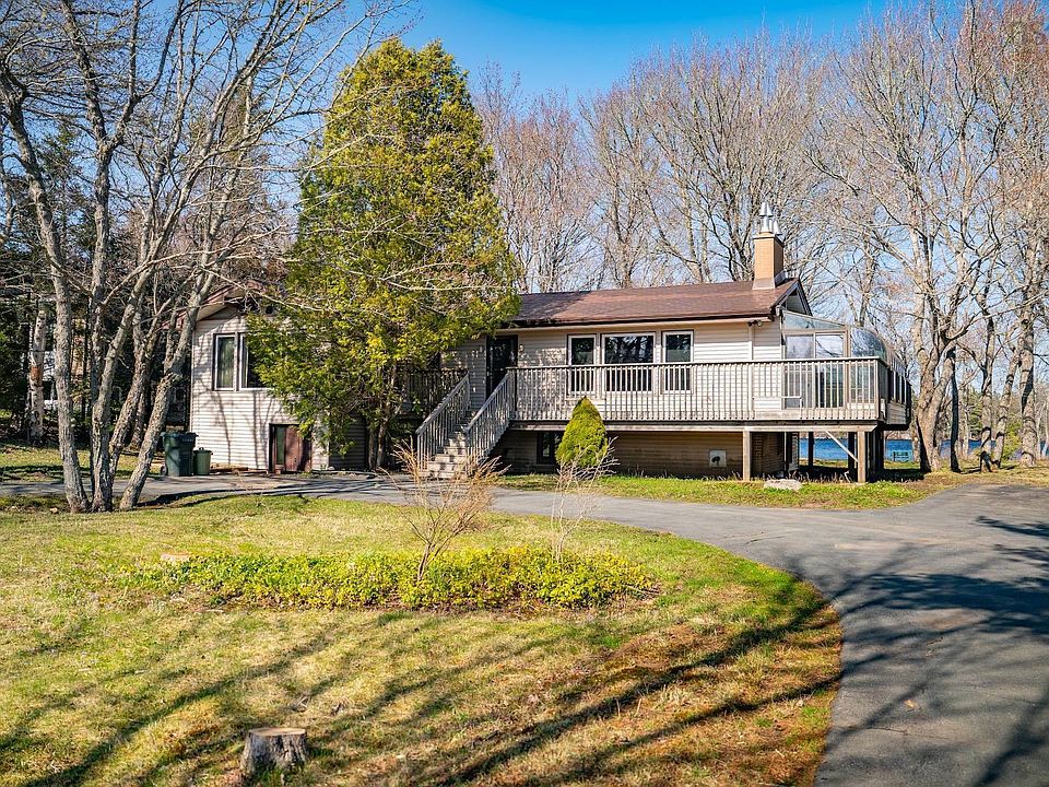 1st image of 144 Silver Birch Dr