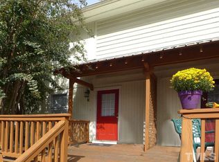 515 S Merritt Mill Rd APT E, Chapel Hill, NC 27516