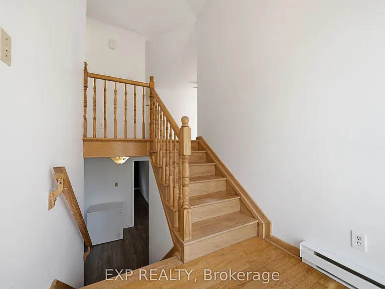 901 Morris St — Photo 6