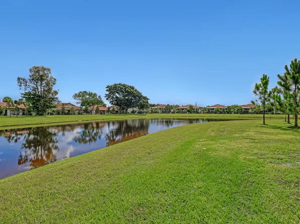 5620 Spindle Palm Court #E, Delray Beach, FL 33484