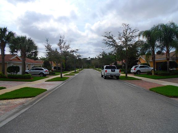 3rd image of 28967 Vermillion Ln