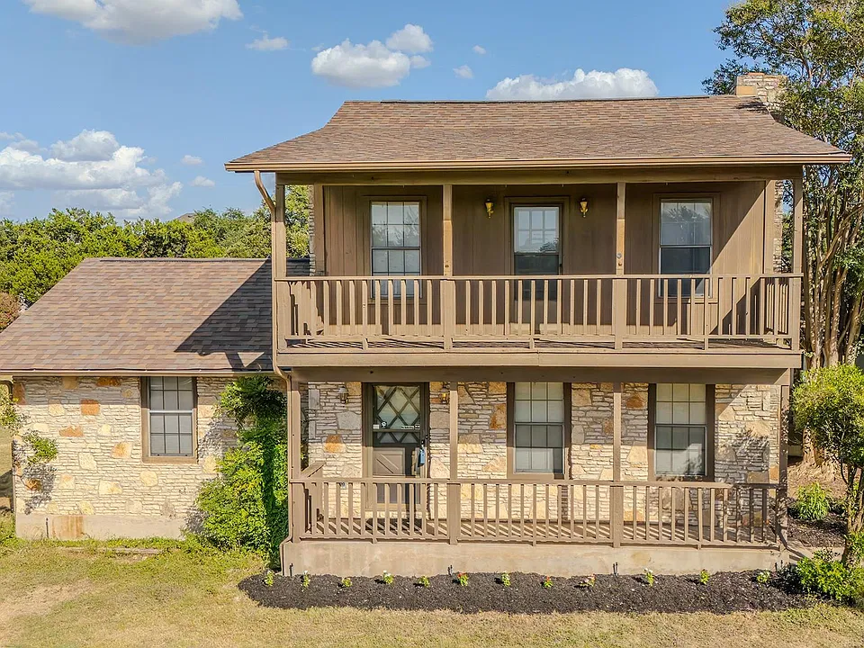 311 Harmony Ln