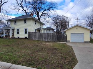 740 Jenkinson St, Port Huron, MI 48060