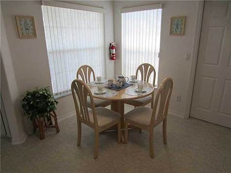 3rd image of 4505 Oakbrook Ct