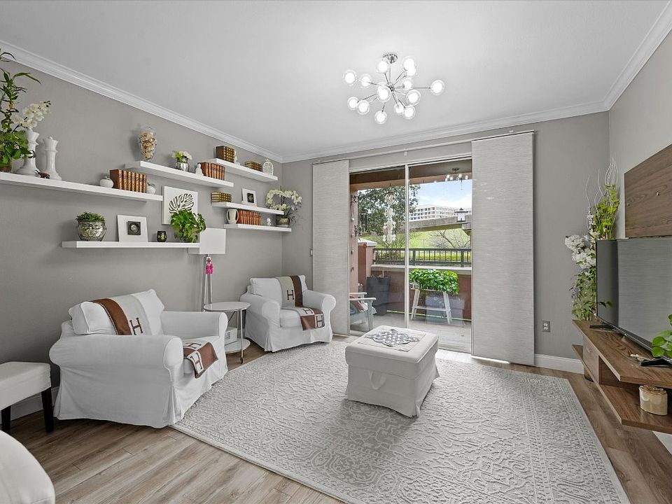 1st image of 330 Las Colinas Blvd #138