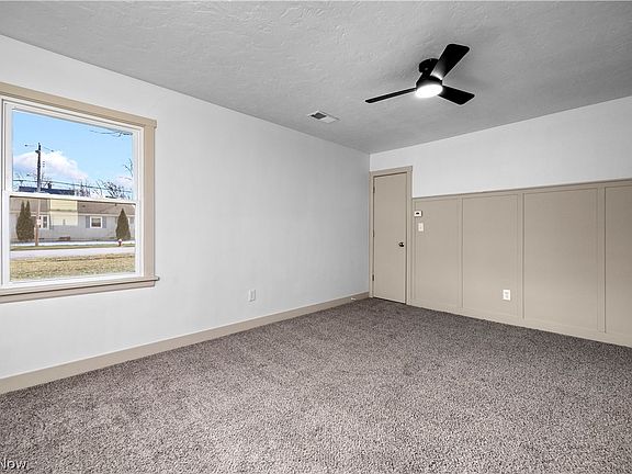 5th image of 504 Furnace St