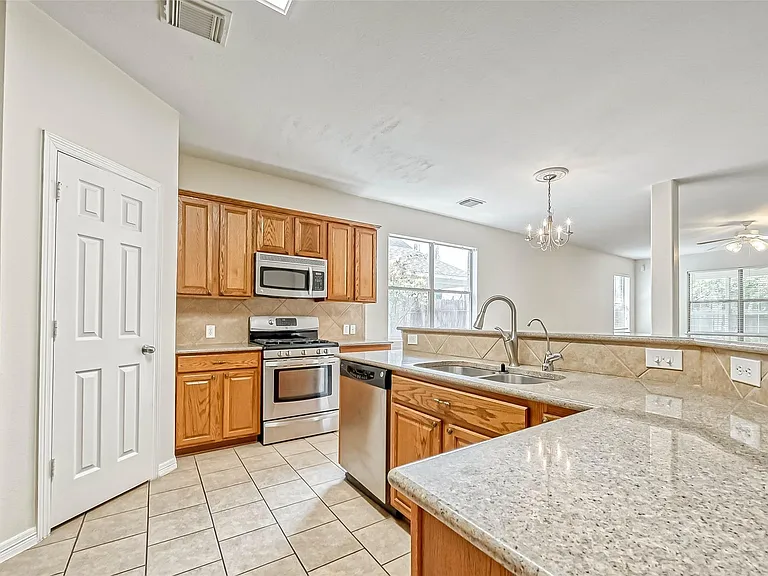 5526 Hazel Berry Way — Photo 15