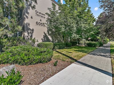 6055 35th Avenue SW #208, Seattle, WA, 98126