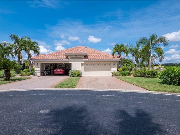 3rd image of 8417 Brittania Dr