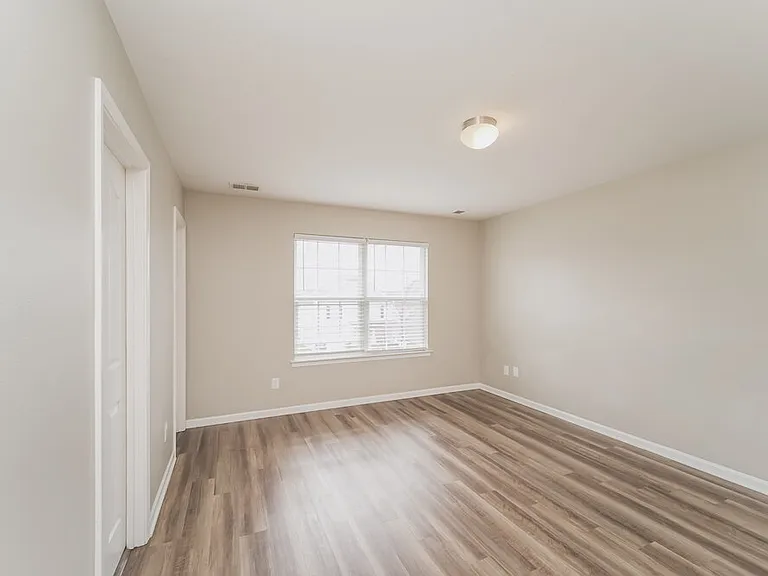 3959 Damask Dr — Photo 9